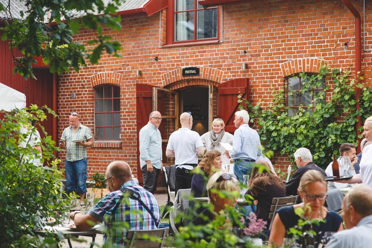 Flaedie Mat & Vingard Exterior foto
